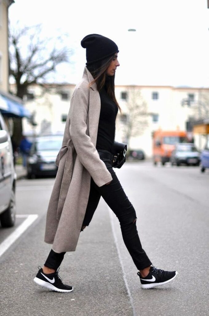 Casual sporty winter outfits